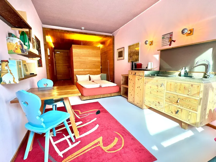 Design Lofts Living Kampill • Free Parking - Image 1