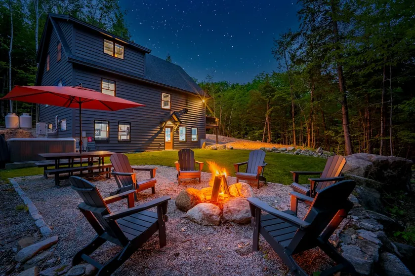 NEW Luxury Chalet -Hot Tub, Game Rm, A/C, SLPS 12! - Image 1