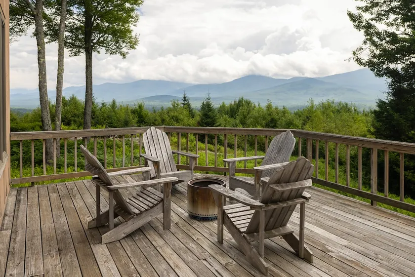 25 Private Acres • Sauna • Fire Pit • Luxury Views - Image 1