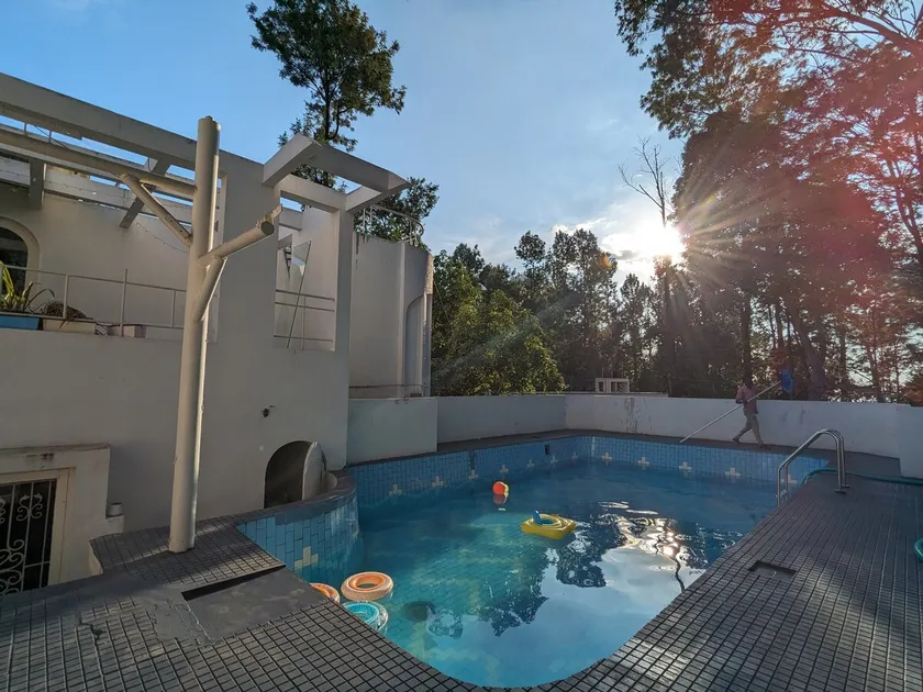 Starlight Castle - Grandeur (With swimming pool) - Image 1