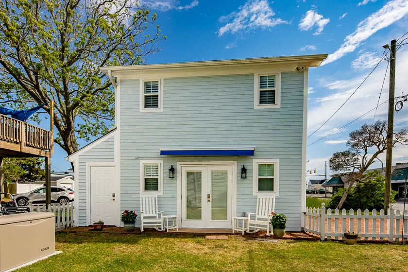 Her Cottage - Morehead City Waterfront - Image 1