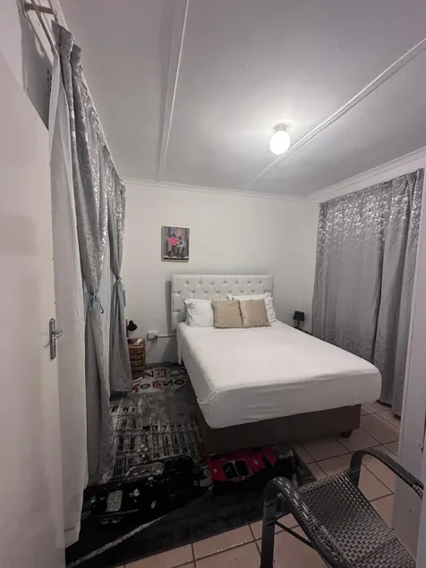 Blue Springs Home - Image 1