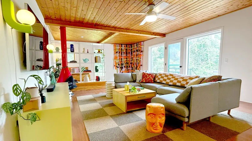 House of Cascade - One of a Kind stay w/ hot tub - Image 1