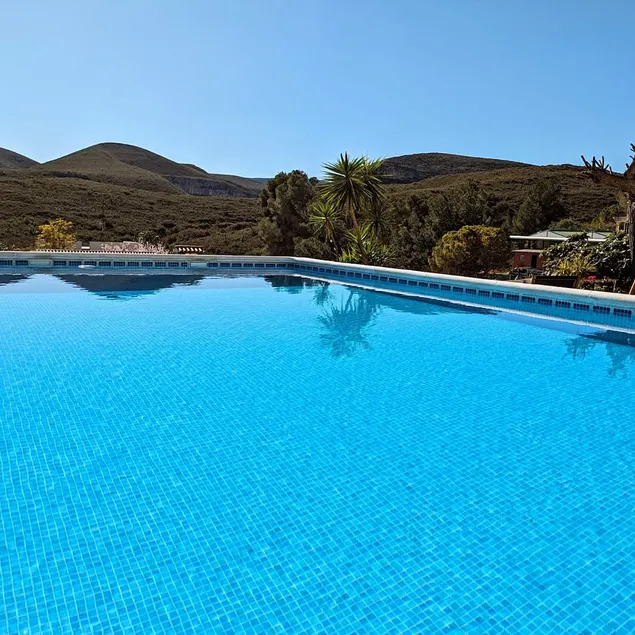 Well-being, swimming pool, barbecue, jacuzzi in Valencia - Image 1
