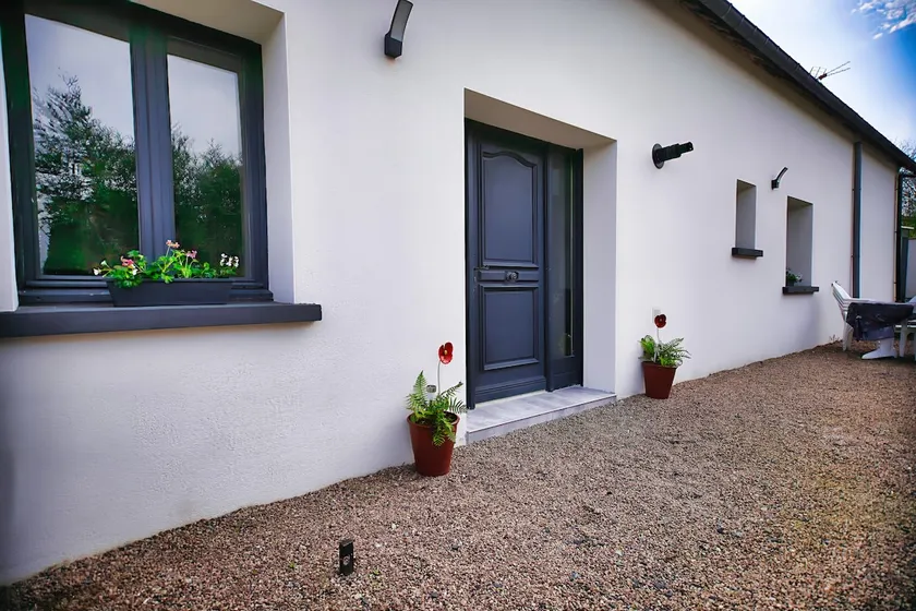 charming country house - Image 1