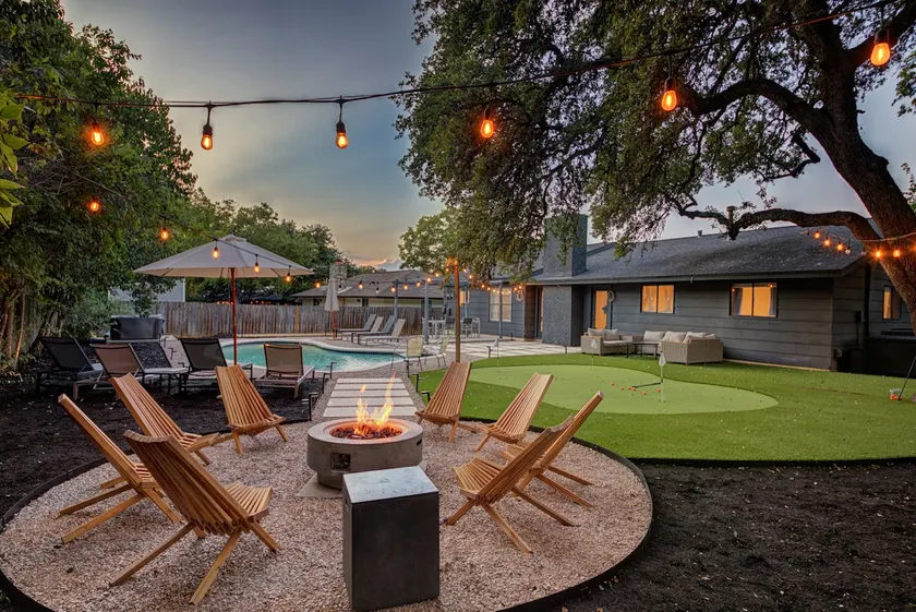 The ATX Oasis - Pool/Spa, Putt-Putt, Bocce Ball - Image 1