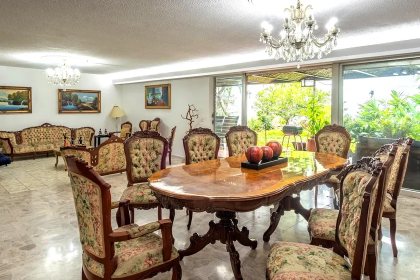 House in Providencia del Arte with 5 bedrooms for 16 - Image 1
