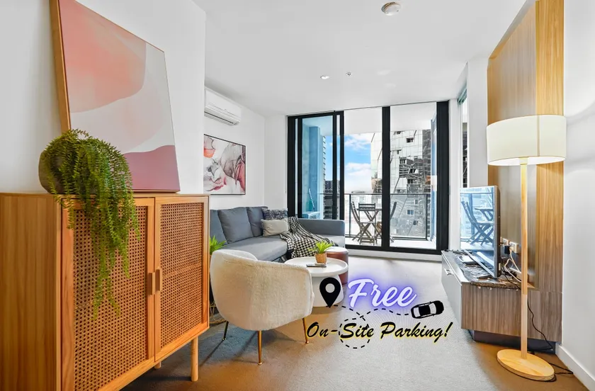 2baths| Onsite parking,Pool, Balcony (S381) - Image 1