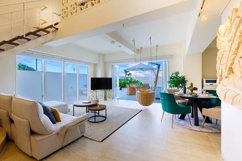 [Swing Chair] KANOA, a 130㎡ luxury villa with kitchen and pool - Image 1