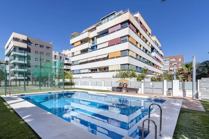EnjoyGranada Rainbow - Image 1