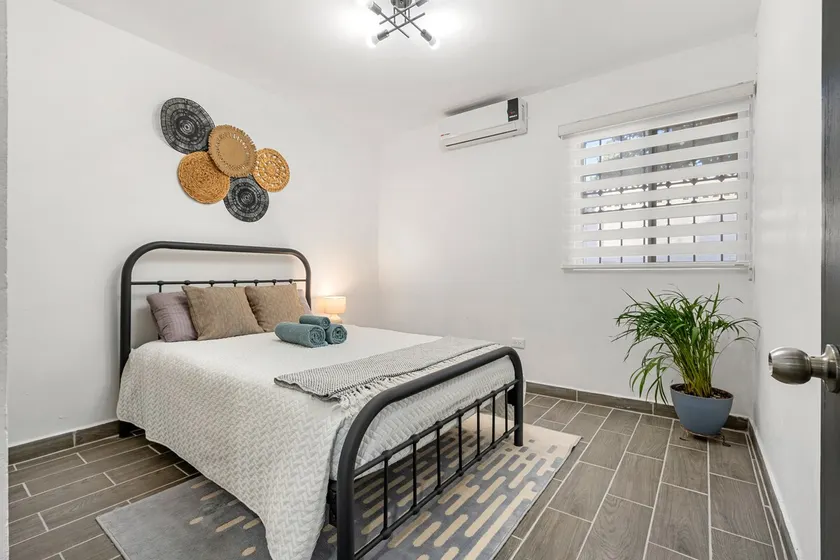 Modern and Cozy House | Near Miramar Beach - Image 1