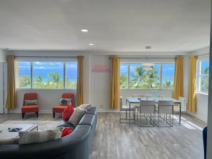 Direct OCEAN VIEWS South BEACH 1 min. to the water - Image 1