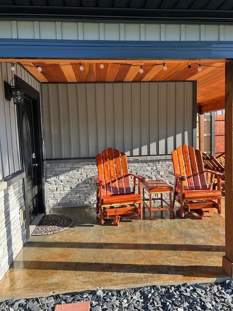 TN Honey new construction two bedroom apartment - Image 1