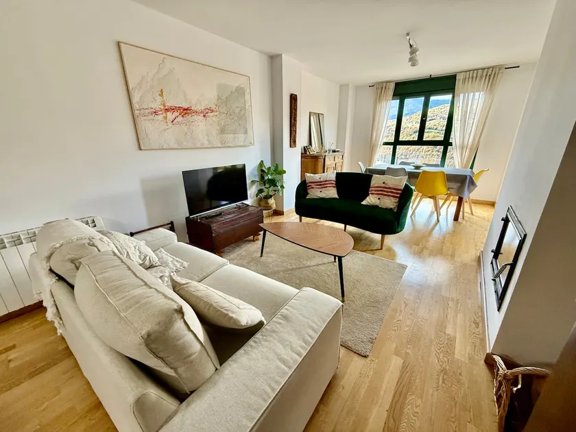 House with views of Panticosa - Image 1