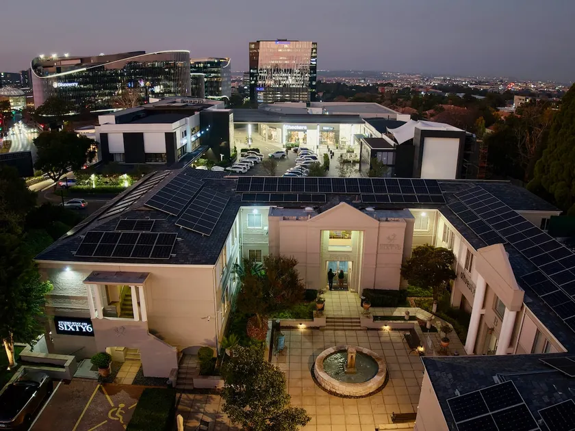 Best area in Sandton. Walk to Mandela Square. - Image 1
