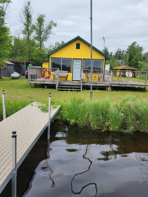 Sunrise Cabin on Upper Lake St Croix - Image 1