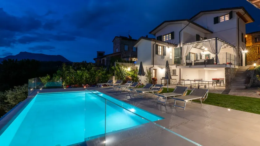 VILLA ELENA 9&1, Emma Villas - Image 1