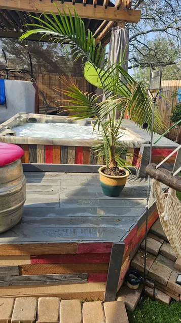 HOTTub FirePit GameRoom Austin Lake HebCenter COTA - Image 1