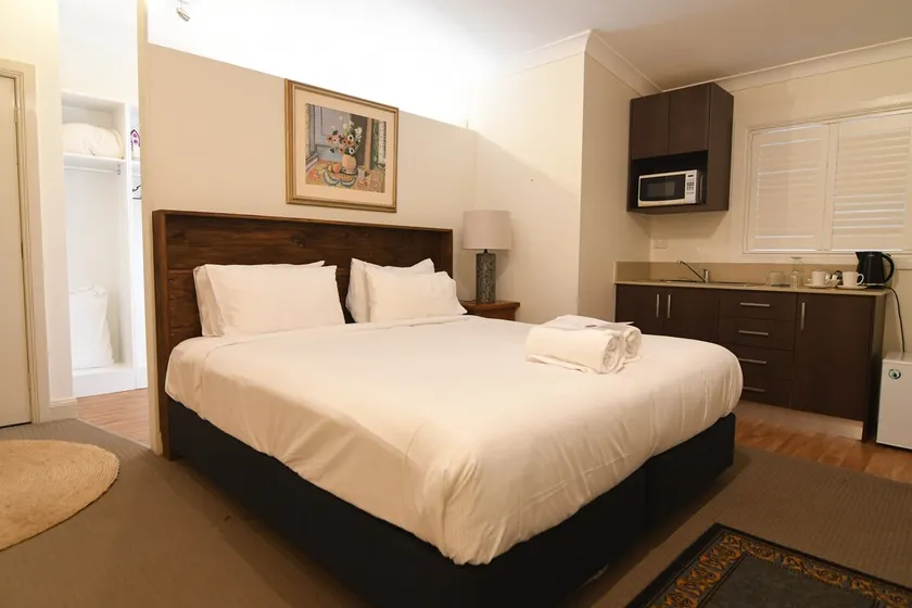 Suite 12| Self Contained Unit | | Pet $40 pppn - Image 1