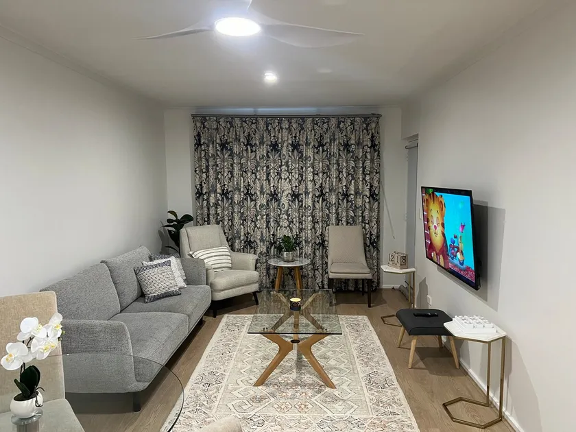 ADELAIDE CENTRAL APARTMENT - 3BR, 2BATH & CARPARK - Image 1