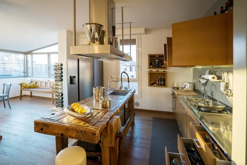 Sunset apARTment in Verona - Italy - Image 1