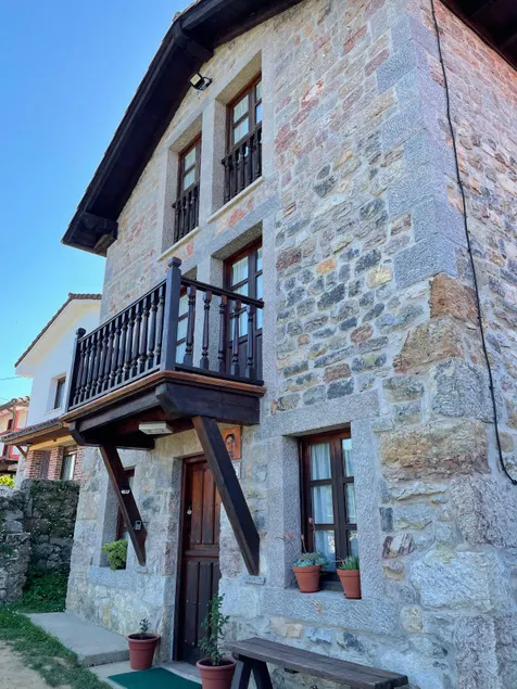 CASA IRIS, tranquilidad a 5' de Cangas de Onís - Image 1