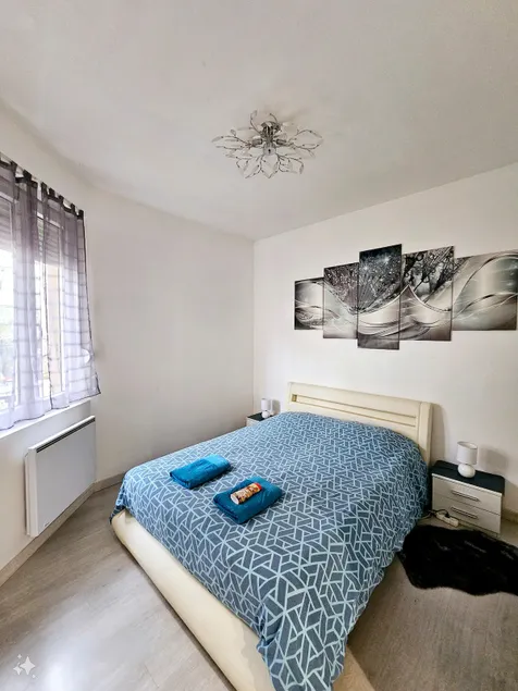 2-Room Apartment in Strasbourg – Close to Center & Tram - Image 1