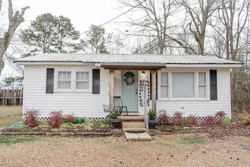 The Fair Retreat - Image 1