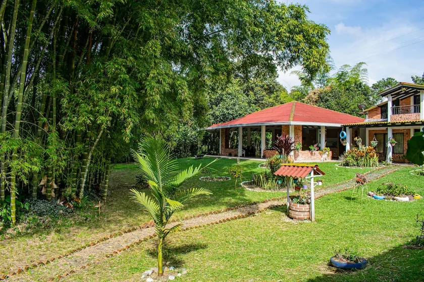 Villa Cristal Plot - Image 1
