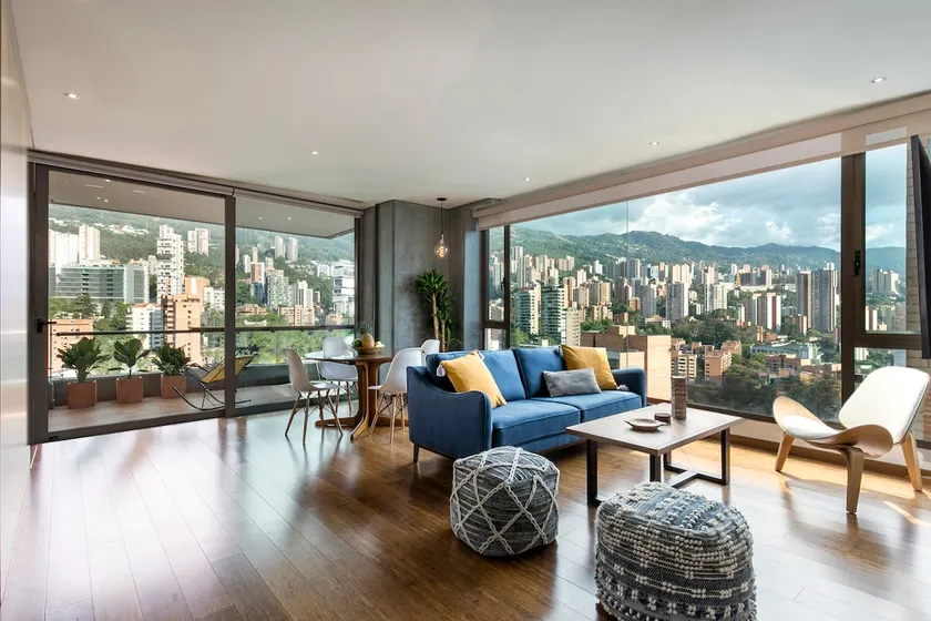 *Top-Notch Penthouse | Poblado Near Lleras Park* - Image 1