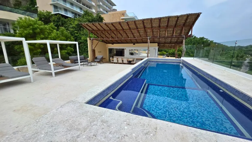 Incredible Penthouse with private pool and Jacuzzi - Image 1