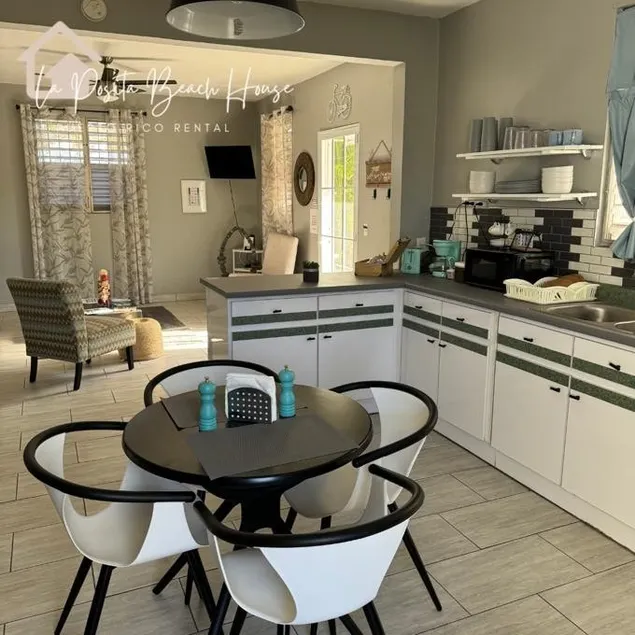 La Posita Beach House - Image 1