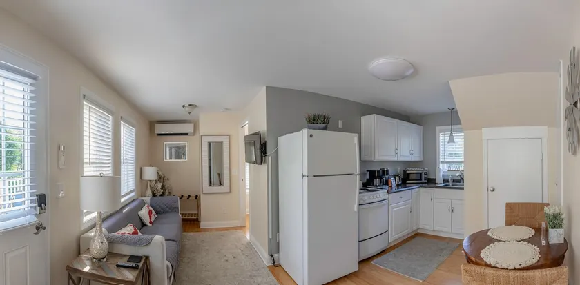 18 Bessbill Street APT - Image 1