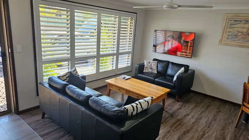 Shoal Bay Quiet Villa 300m Beach Restaurants Shops - Image 1