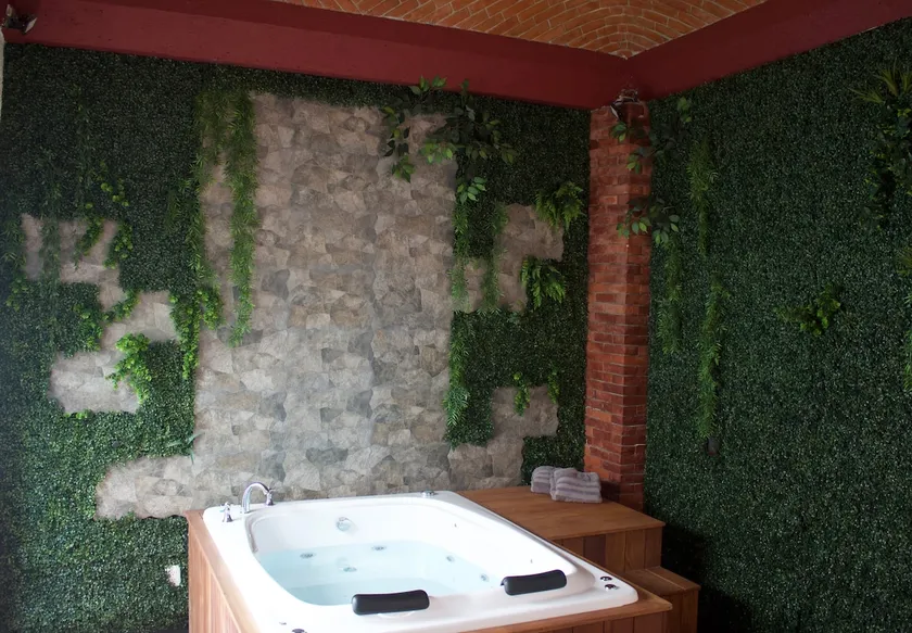 Charming Loft with Jacuzzi and Catalan Vault - Image 1