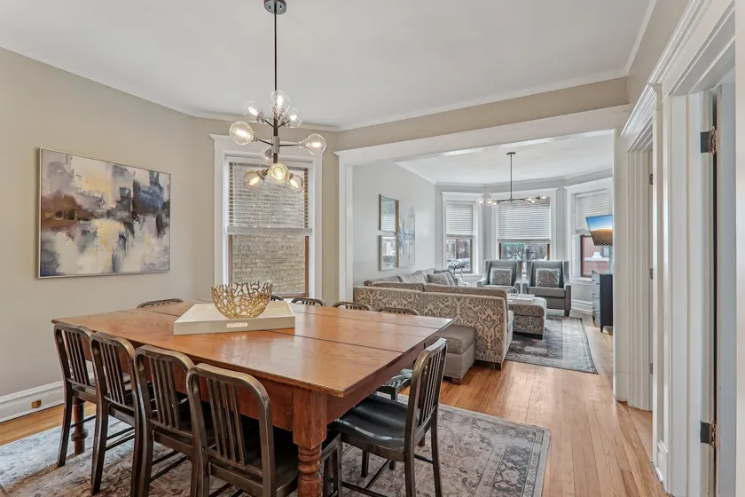 Charming 5-BR Duplex by Wrigley, Garage & Yard - Image 1