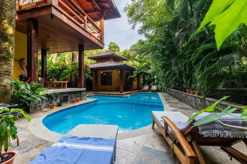Kandalaya Garden House: pool, next to beach, shops - Image 1