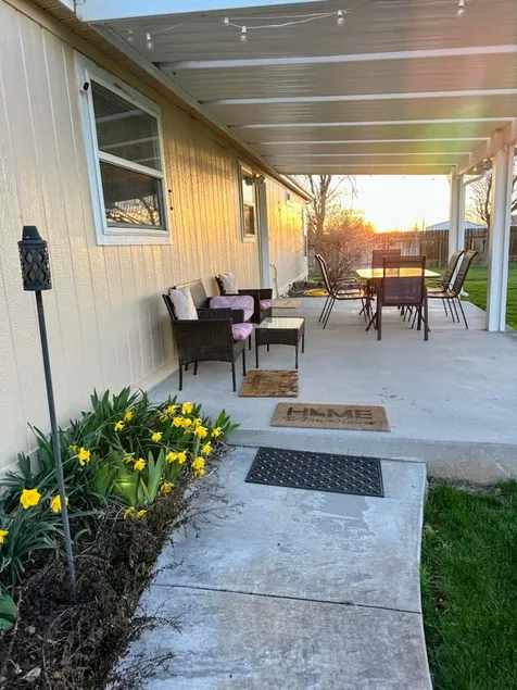 Spacious Escape Country Gem Mile FromTown & PacMan - Image 1