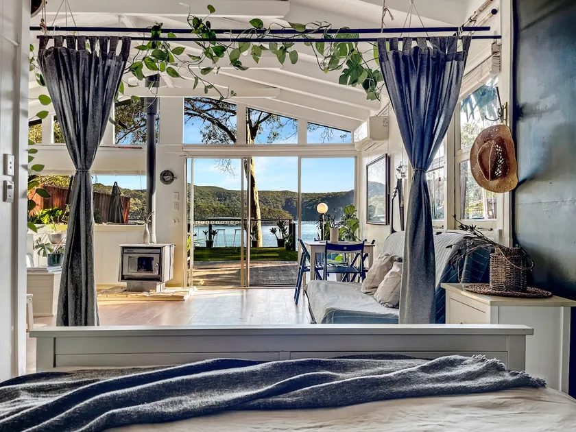 Island Paradise - Private Waterfront Retreat - Image 1