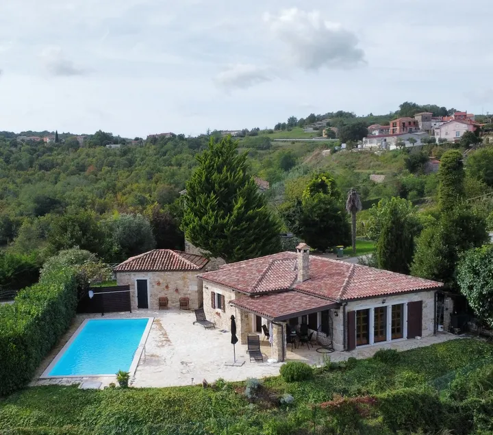 House Lunja - Image 1