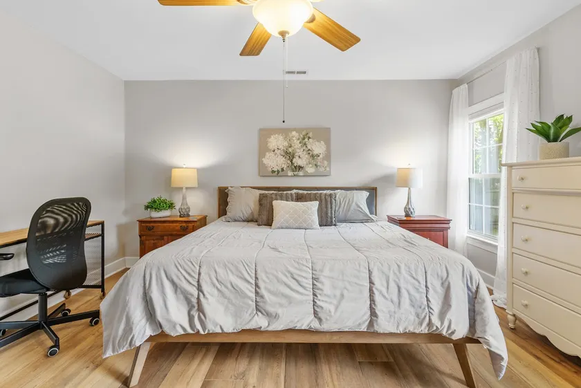 Entire Apartment - No Cleaning Fees! - Image 1