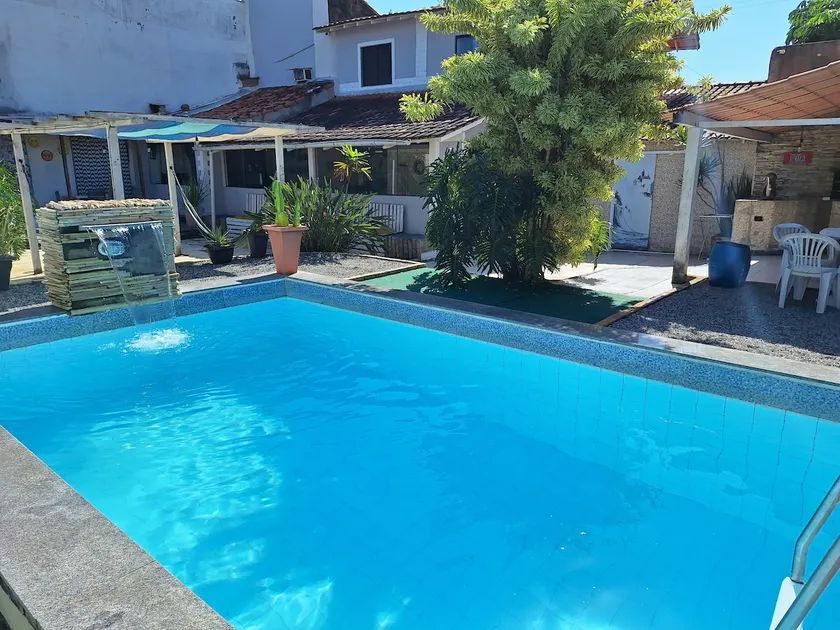 House with 4 bedrooms and 2 swimming pools in Praia de Itaúna - Image 1