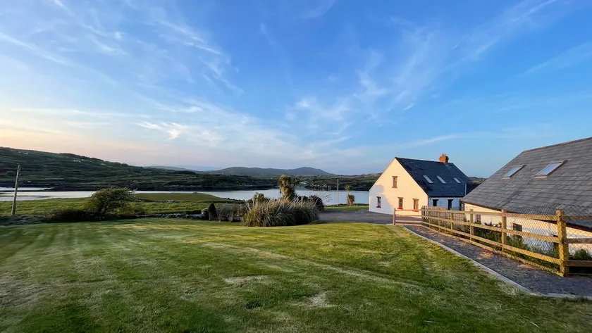 Seafront house with own private pier in Gunpoint, Schull, West Cork - Image 1