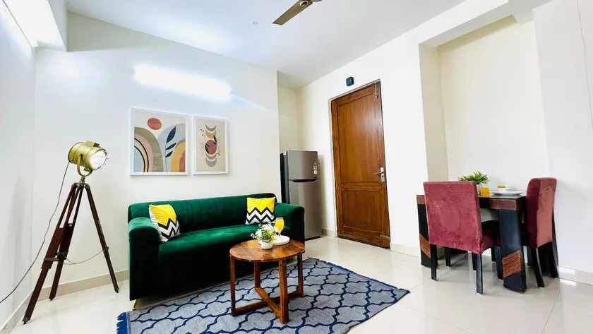 BluO 1BHK Defence Colony Market - Lift, Balcony - Image 1