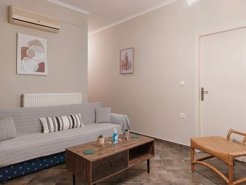 Village Street Apartment - Image 1