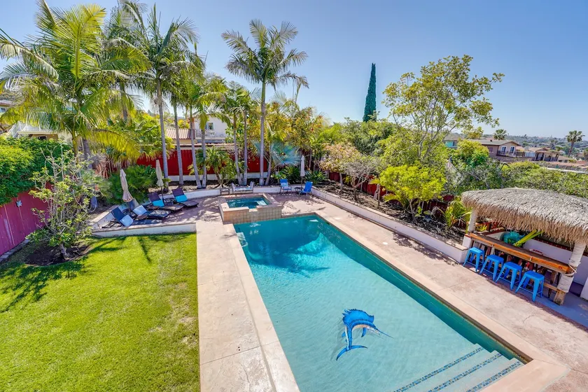 Resort Style Living with Pool, Spa, and Bay Views! - Image 1