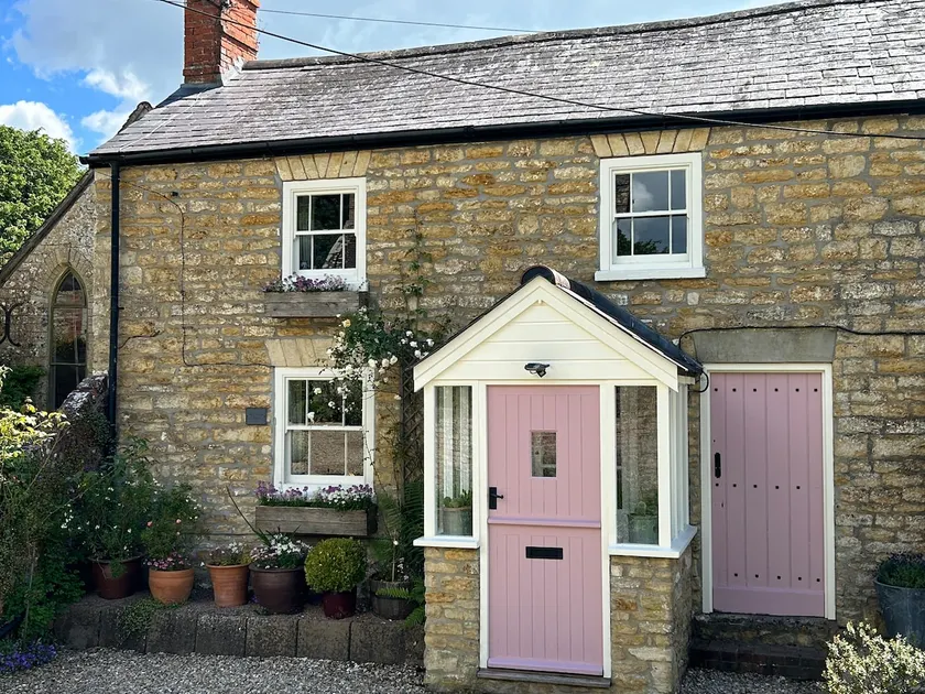 Mill View Cottage, West Stour, Dorset - Image 1