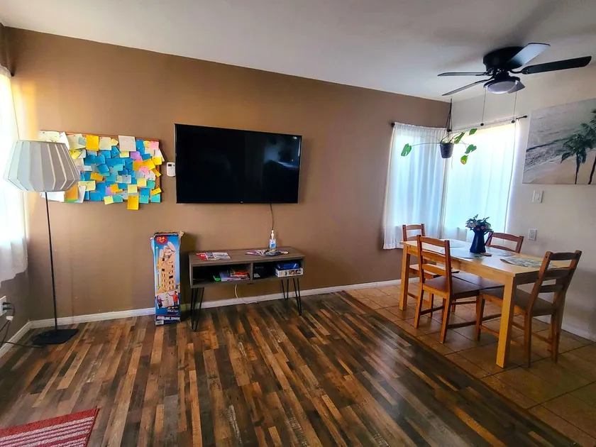 Open concept Guesthouse w/private entrance - Image 1