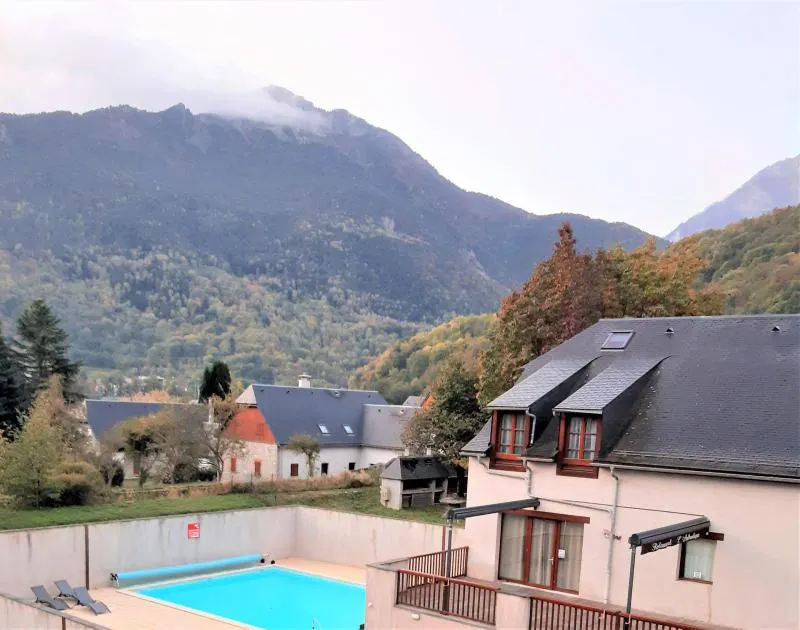 Duplex 2 Pièces 4 Personnes avec Balcon à Vignec - Image 1
