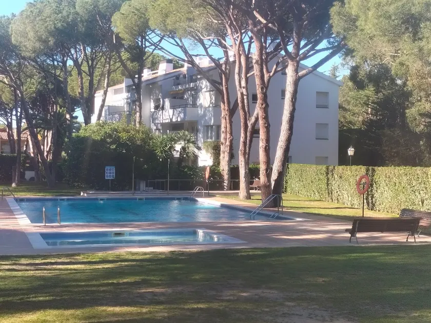 Charming duplex in a pine forest, sea 600 m away, parking - Image 1